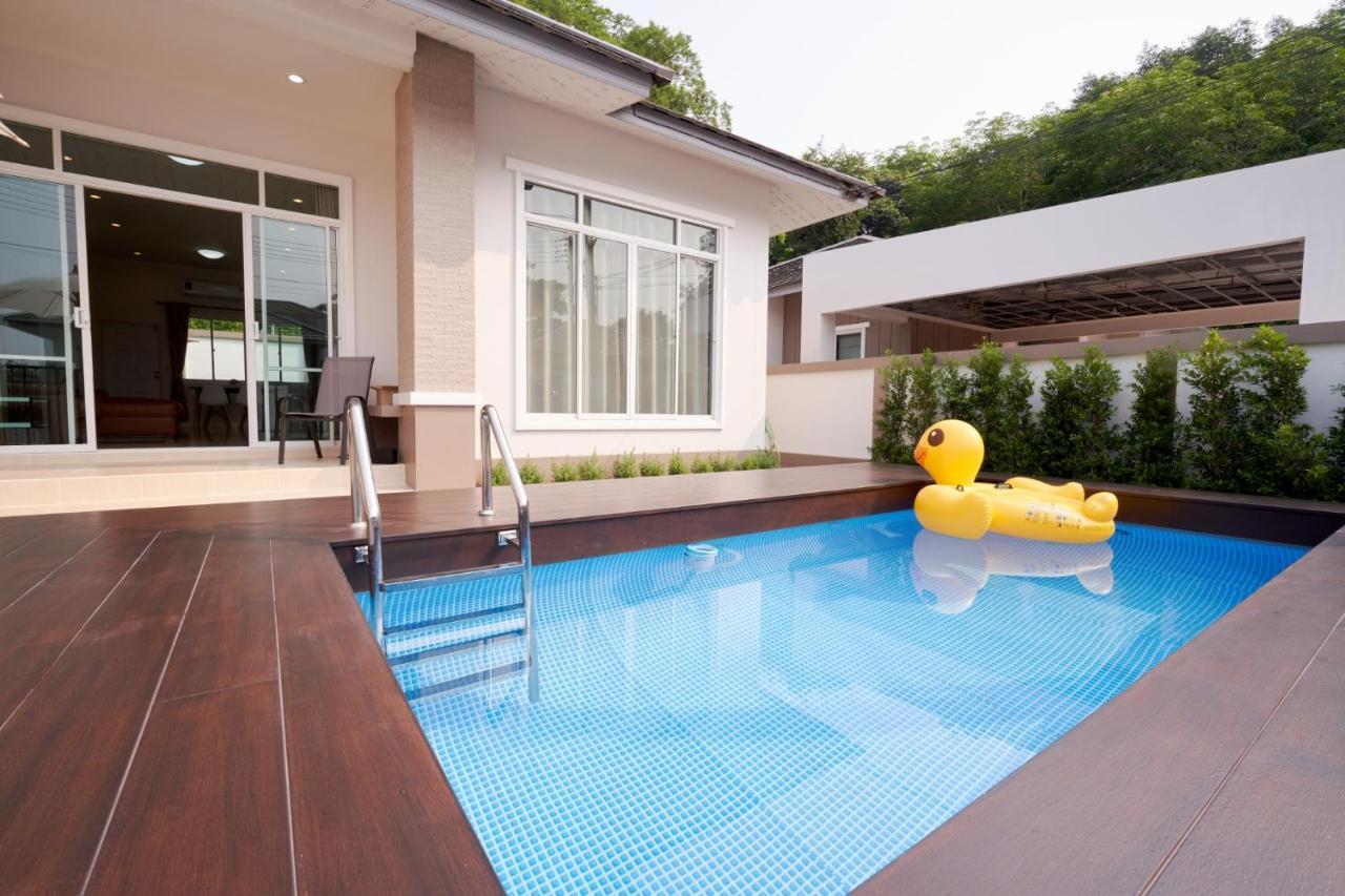 Villa Blue Cat Pool